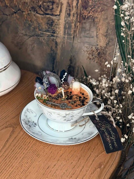 Tasse empress - Apparitions au manoir