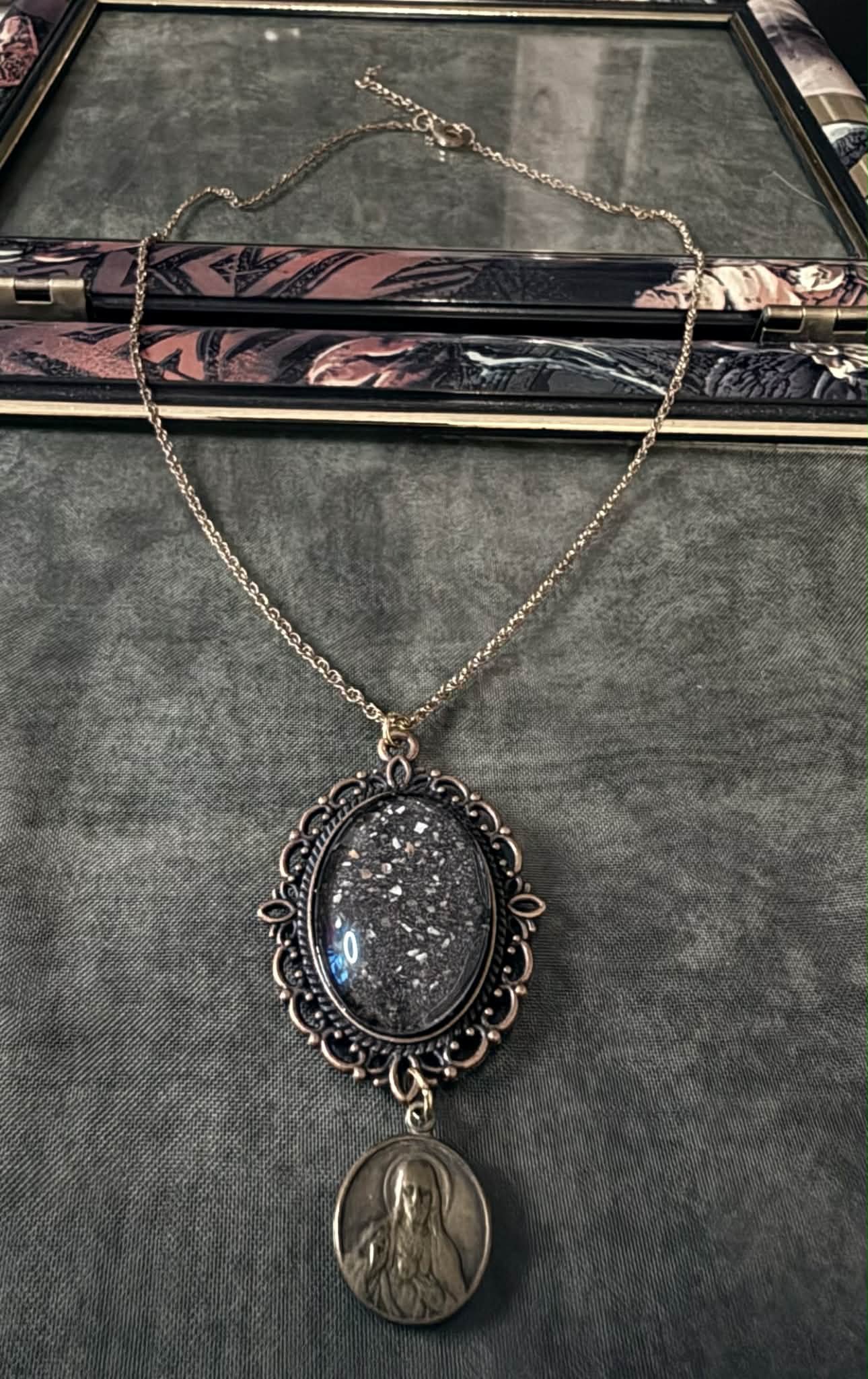 Pendentif 3-12